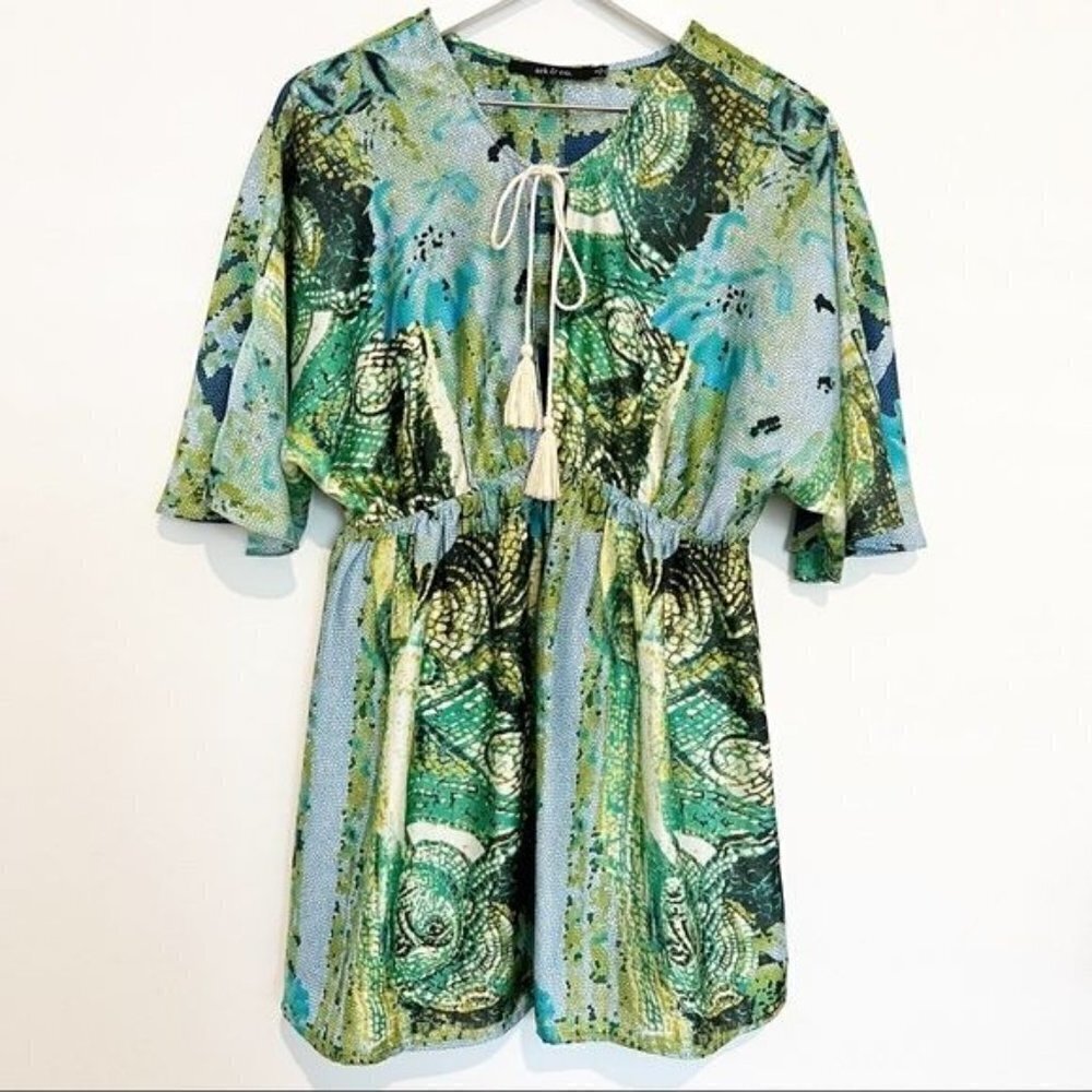 Ark and Co Dress Size Small Floral Peasant Rope Tassel Keyhole Garden Vacation